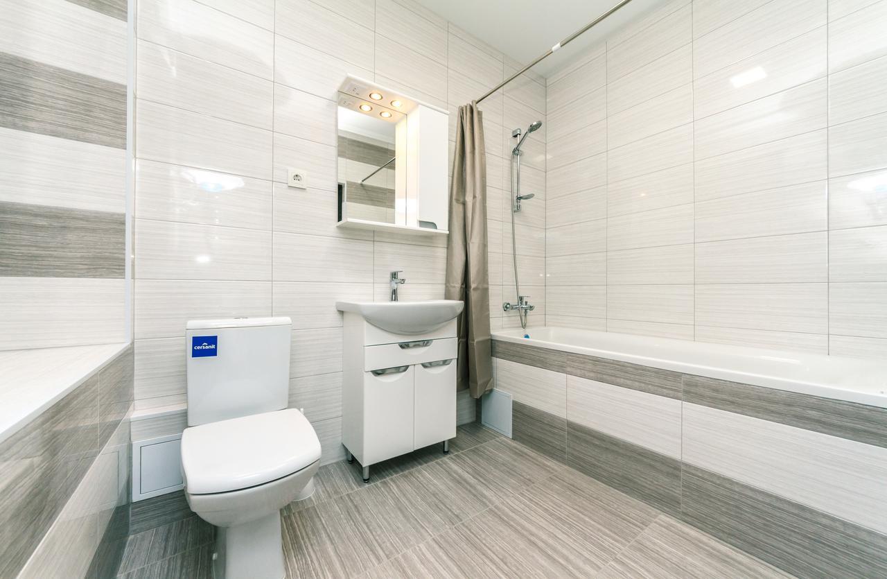 Flatrent Drahomanova 2A Apartment Kyiv Exterior photo